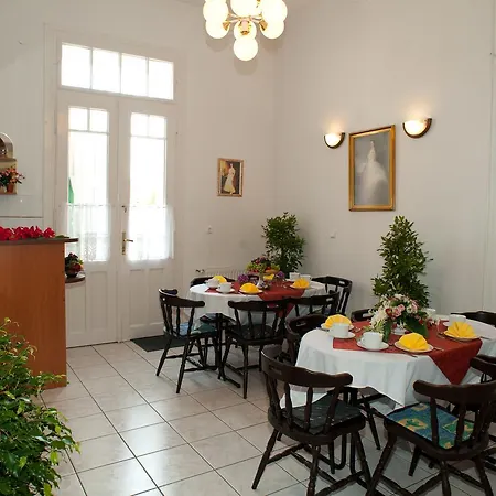 Sissy * קסזטלי